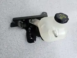 Réservoir de liquide de refroidissement Jeep OE QTT5803