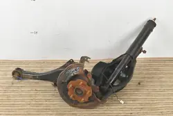 Snodo ammortizzatore posteriore sinistro Toyota Avensis T27 T29 90105-12350