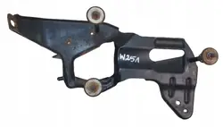 Mercedes R W251 kompressorikiinnike OEM A2513210040