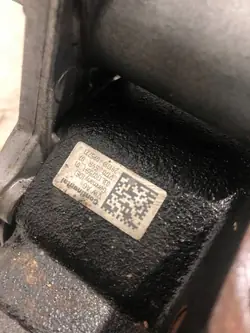 Pompa carburante iniettore 1.6CAY Passat B7