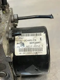 Pompe ABS OEM CV21-2C405-CB pour Ford Fiesta MK7