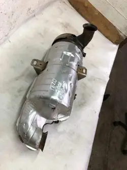 Filtre DPF OEM 9833331780 pour 2008 II 1.5 BlueHDI