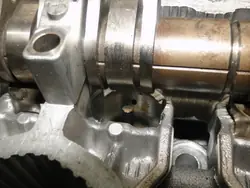 Begagnad Subaru OE kamaxel OEM 2132345 för 3.0 EZ30