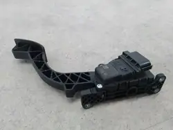 Gaspedal OEM 4M51-9F836-AJ för Ford Focus MK2