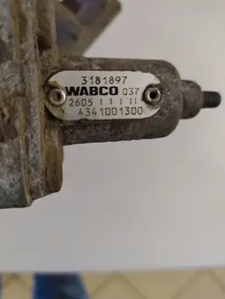 Wabco Volvo FH 12 13 Vanne de débit 4341001300