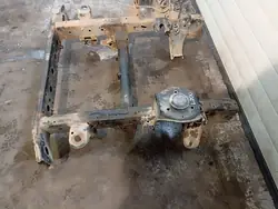 Voorframe Kwart FIE5699 Mitsubishi OE Gebruikt