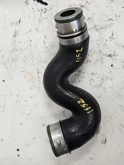 Tuyau d'intercooler Volkswagen PASSAT B5.5 3B0145828K