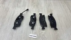 OEM 673011564 DGH frambromsbelägg för Maserati Levante