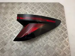 Hyundai Tucson IV NX4 2020 Luz Trasera Derecha 92402N7000