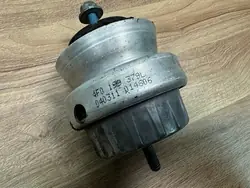 Moottorin tuki Audi A6 4F0199379L