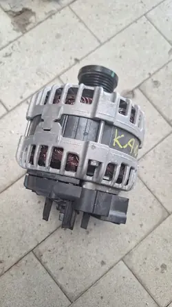 Vaihtovirtageneraattori Renault Kangoo IV 1.3 TCE 231001993R