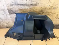 OEM 7627168P10 Bagageutrymmesfoder höger Suzuki Baleno II