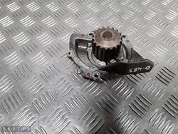 Vattenpump Ford Kuga 2009 2000tdci OEM 9682360280