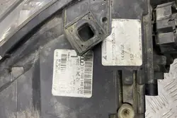 Phare gauche AUDI A4 AVANT (8ED, B7) 8E0941029AS
