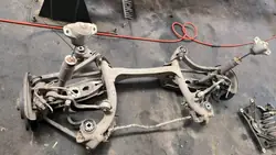 Travesaño TR OEM BELKA / SANKI TYŁ para Audi A4 B9 S-Line