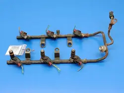 OEM CADILAK-Bochnia-498646- Kraftstoffschiene Chrysler 300M 3.5 V6