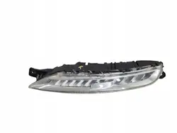 Citroen C4 Picasso II vasen DRL-valo OEM 9676036580