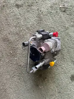 Pompe d'injection FORD 255927 pour Transit MK7 2.2 TDCI