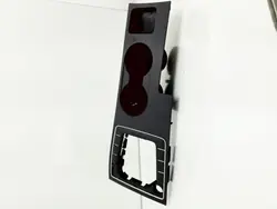 OEM 561862534 Getränkehalter für VW Passat B7