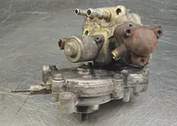 Pompe à carburant Ford Mondeo MK5 2.0 TDCI OEM 9674984480