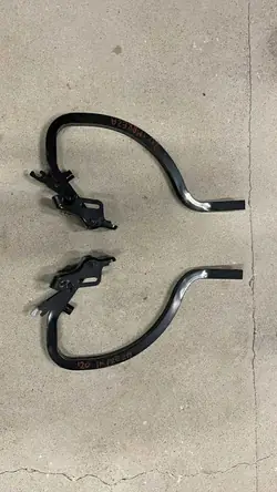 Jeu de Charnières Gauche Subaru Impreza GD STI/WRX