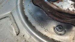 Pivot arrière gauche Tesla Model 3 OEM 1044411-00-G