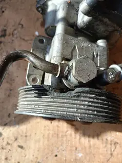 Pompe hydraulique BMW direction 6 780 413