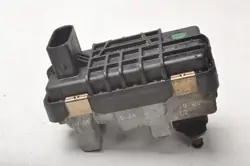 Jaguar Turboaktoori OEM 6NW009206 XJ X350 2.7D:lle