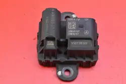 MERCEDES E-LUOKKA Kynttilärele A6511530279