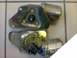 Motor limpiaparabrisas delantero Suzuki Swift Justy 96- OEM