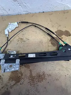 AUDI A4 B7 Cabrio Elevador de Vidro Direito 8H0837462A