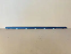 OEM LISTWA ZGARNIAJĄCA PRAWY PRZÓD MAZDA CX-60
