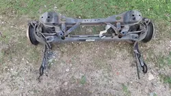 Viga suspensión trasera Ford C-Max II OEM C15168RS0697