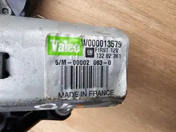 Motor de limpiaparabris trasero OPEL MERIVA B 13282361