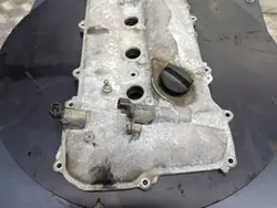 Couvercle de Soupape Toyota OEM Wrakowisko-19259- Occasion