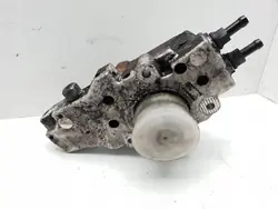 Bomba de combustible Mercedes-Benz OE 0445010078