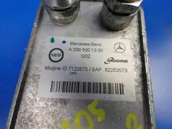 Vaihteistoöljynjäähdytin Mercedes-Benz C W205 2019 OEM A0995001300
