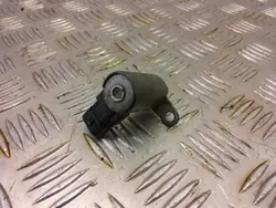 Oljetrycksensor OEM 670052789 för Alfa Romeo Stelvio