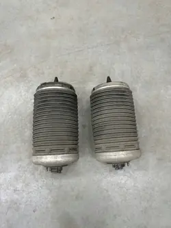 Audi A6 C7 Lift Bakre luftfjädring OEM 4G0616001T/4G0616002T