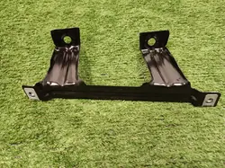 Fram vänster skärmhållare BMW X5 F15 / X6 F16 OE