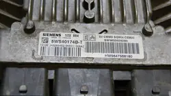 Käytetty Moottoritietokone OEM 5WS40174B-T Citroen C2:lle