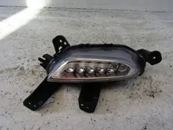 Hyundai i30 2017 Luz antiniebla delantera derecha OEM 92208G41