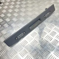Feu de plaque Volvo V70 2015 OEM 31301162
