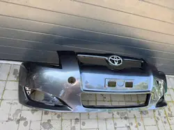 Bumper avant Toyota Auris 150 2010