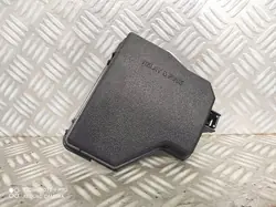 Boîte à fusibles complète avant Toyota Yaris 826620D710A