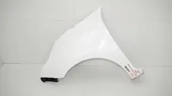 Para-lamas dianteiro esquerdo OEM 360185471 Kia Carens