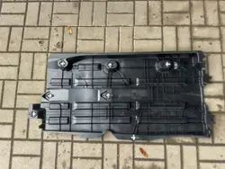 Cubierta inferior derecha Opel Corsa F 9842390880