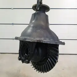 OEM R440-13/3.076 differentialhus begagnad