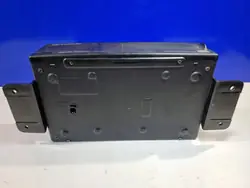 Saab 9-5 2008 CD-vaihtaja OEM 73510 - Käytetty