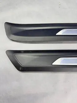 BMW M-Paket Schwellerverkleidung OEM 8063799 8063800